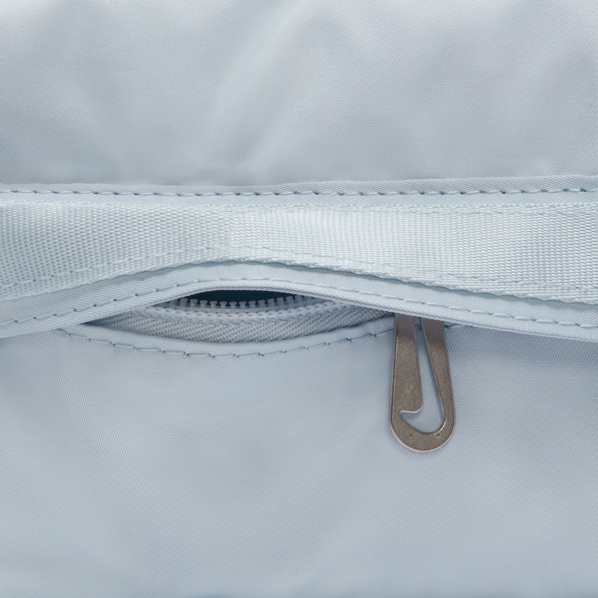 Nike Sportswear Futura Luxe Crossbody Bag 'Aura'