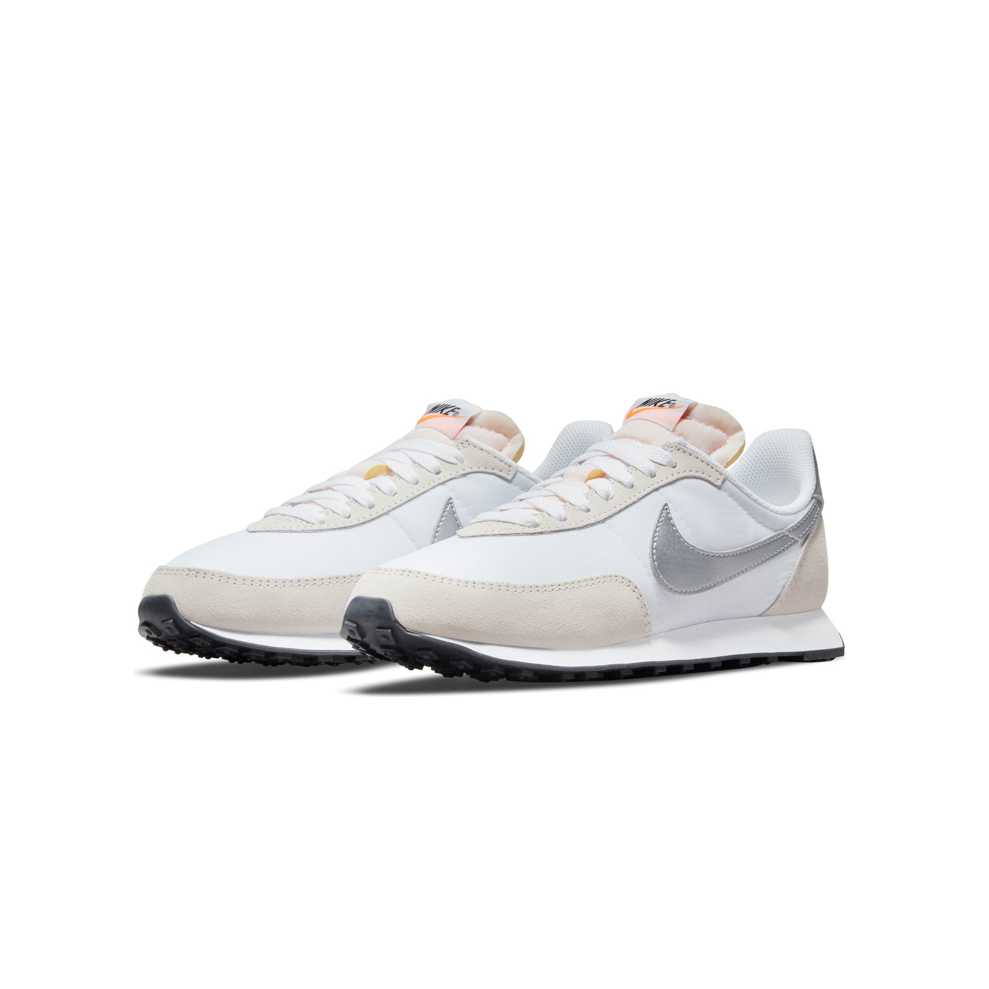 Nike Womens Waffle Trainer 2 Shoes White/Metallic Silver