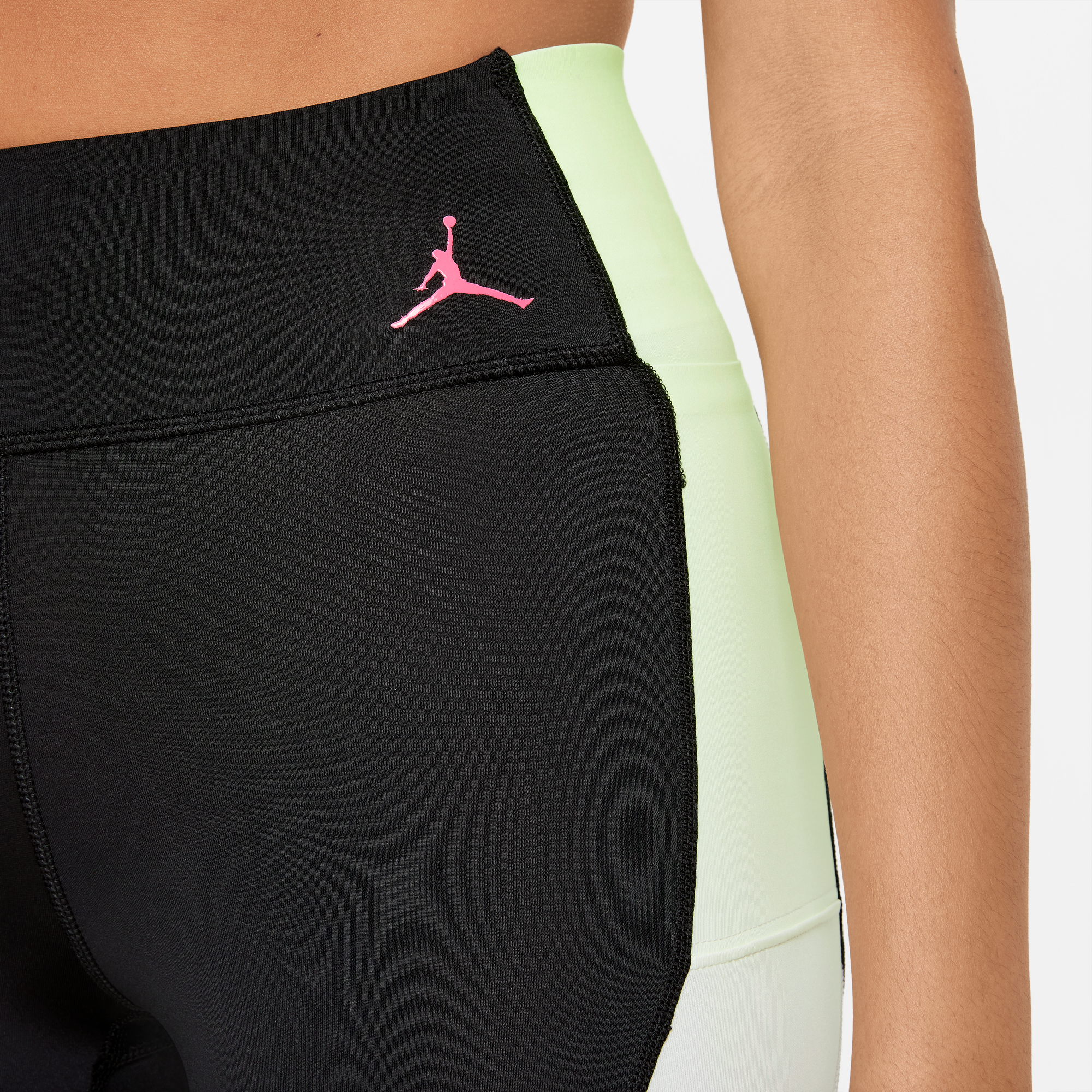 Air Jordan Womens Heatwave Bike Shorts 'Lt Arctic Pink'