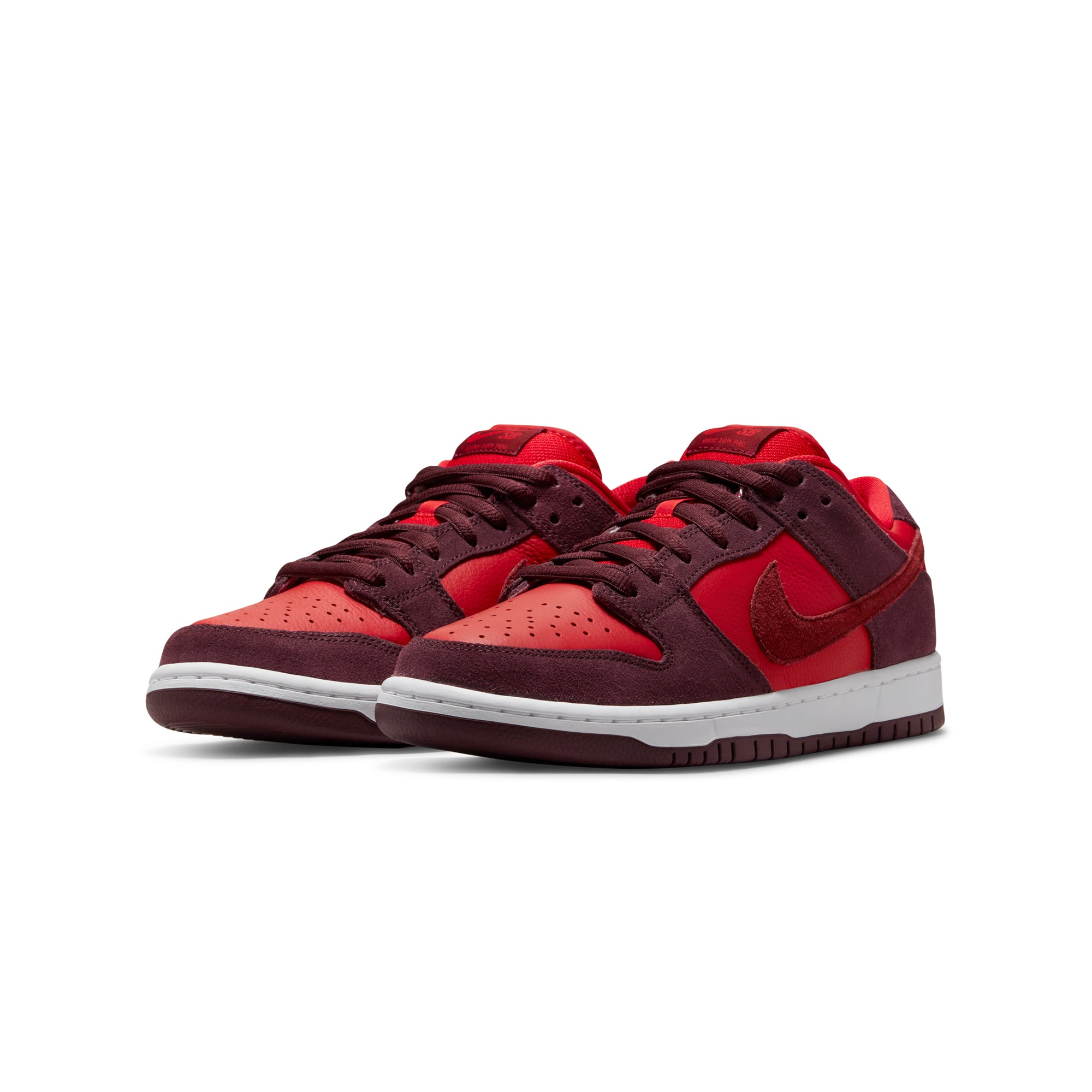 Nike SB Mens Dunk Low Pro Shoes