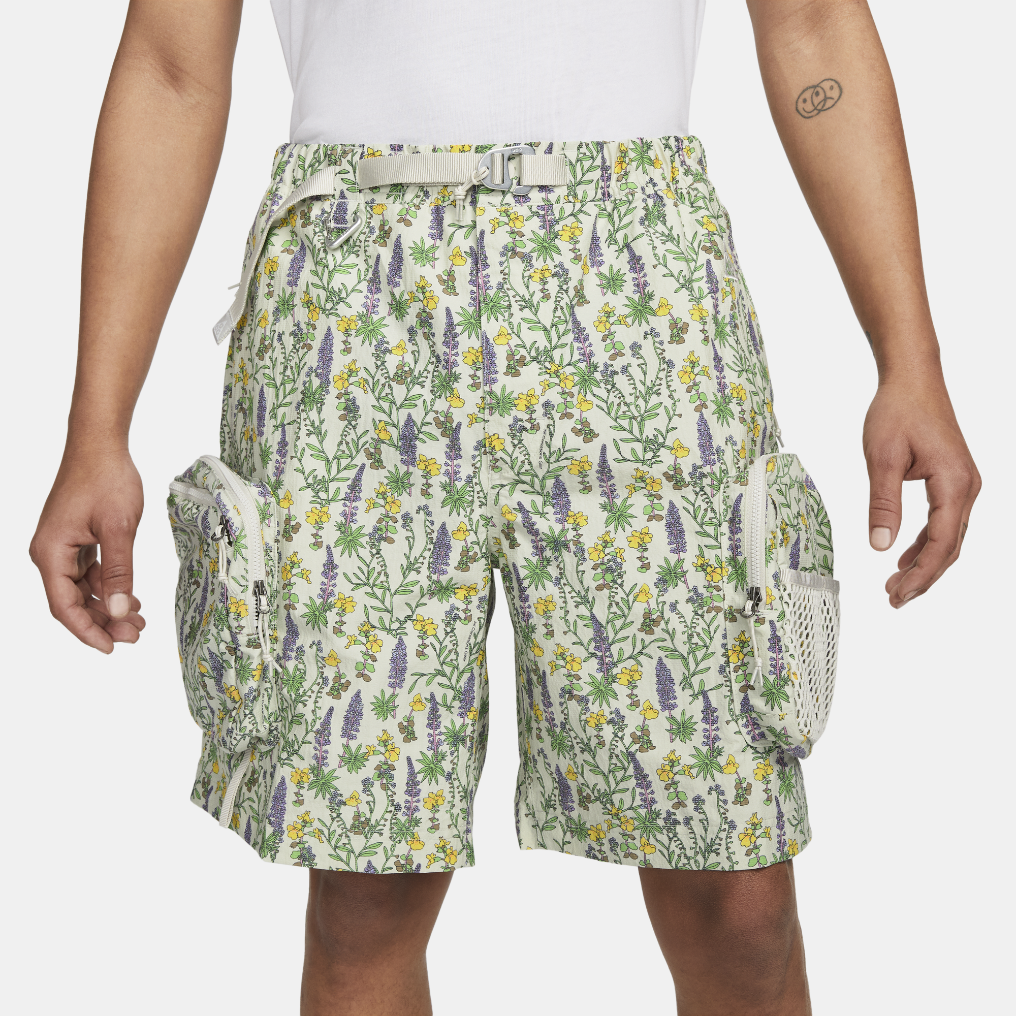 Nike ACG Mens 'Snowgrass' Cargo Shorts