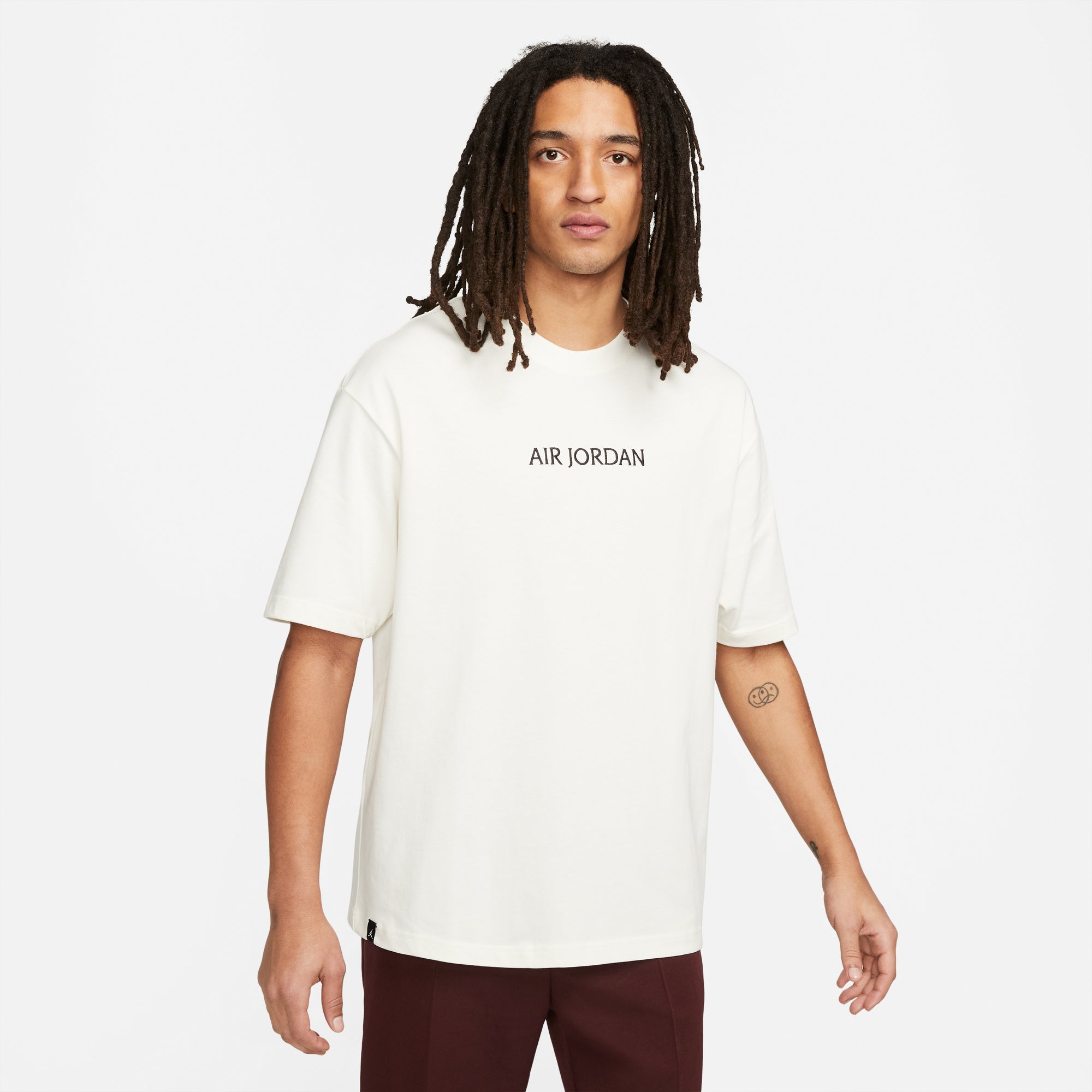 Air Jordan Mens SS Tee Sail