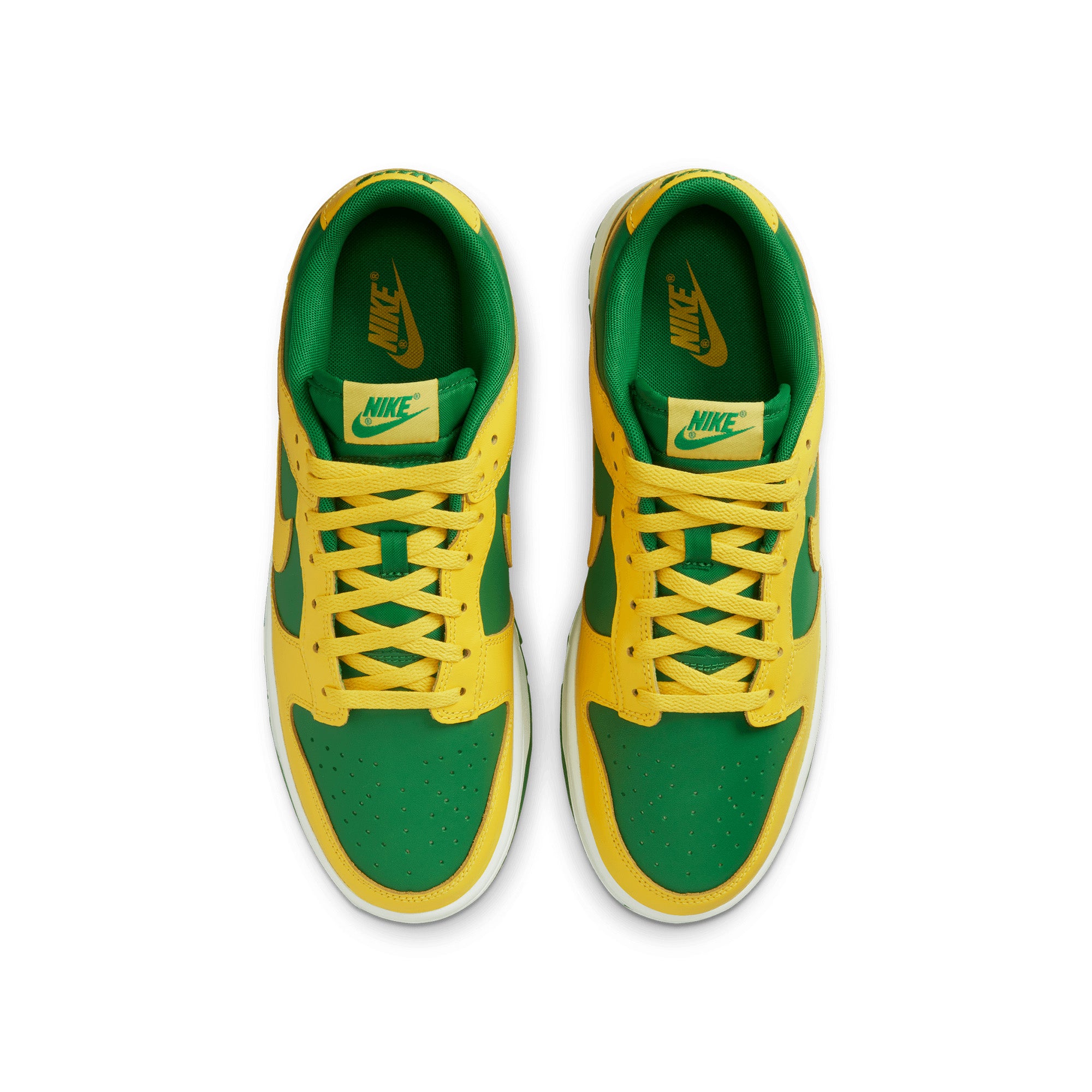 Nike Mens Dunk Low Retro BTTYS Shoes