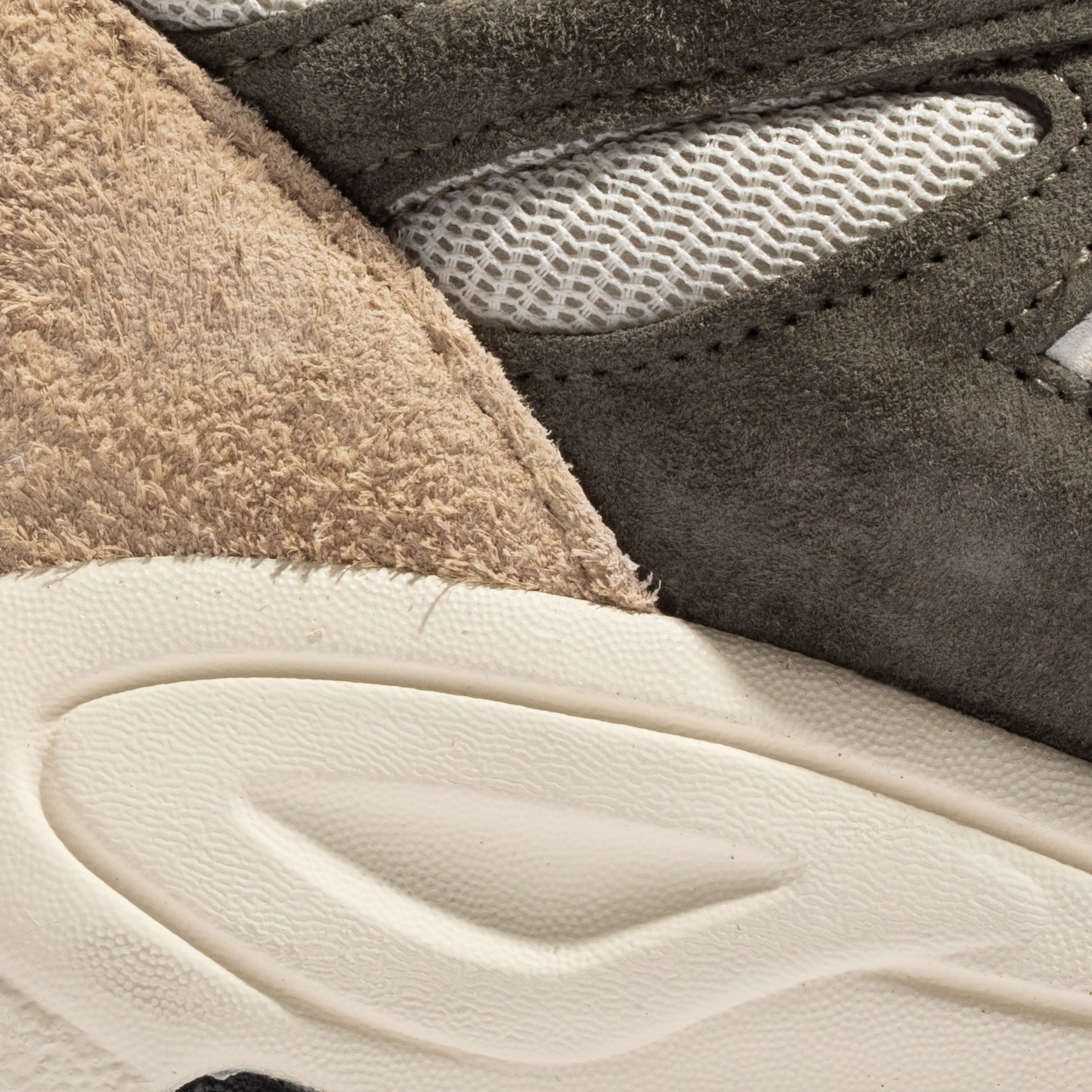 New Balance Made in USA 990v2 Shoes