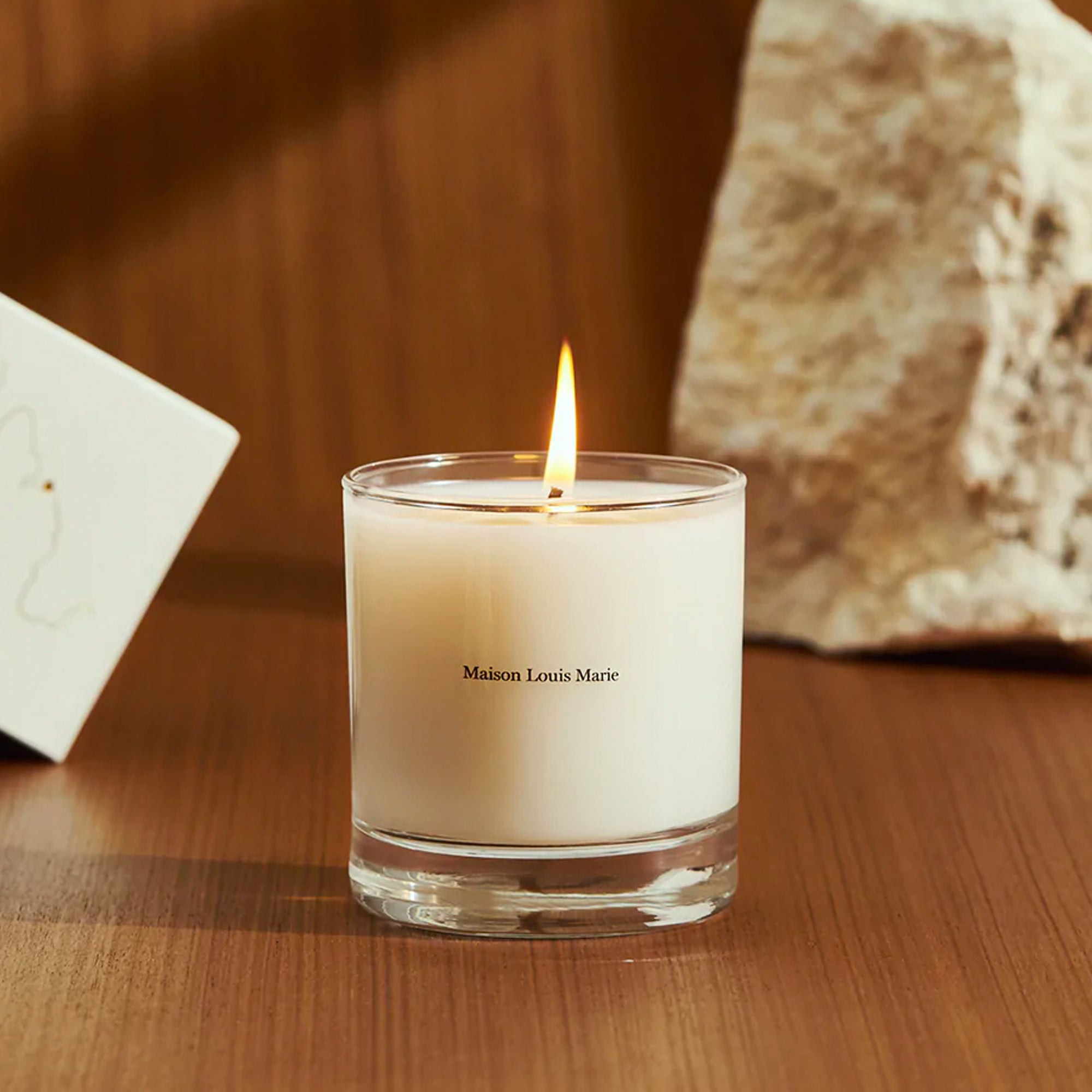 Maison Louis Marie Le Refuge d'Ernest Candle